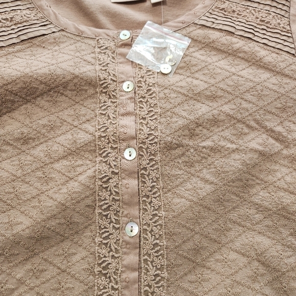 NWT LOGO by Lori Goldstein lace embroidered top - Picture 5 of 11